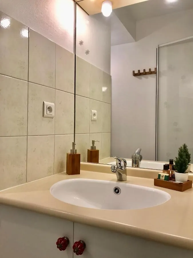 Appartement-Terrasse Les Edelweiss - Loudenvielle location 0*,